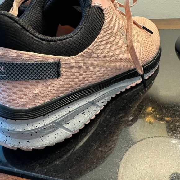 women's pink us polo assn all trek shoes size 8.5 like new - Picture 5 of 10